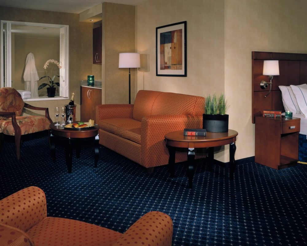 hotel-room-1-1.jpg